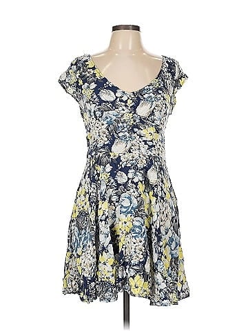 Abercrombie & Fitch Casual Dress (view 1)