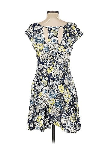 Abercrombie & Fitch Casual Dress (view 2)
