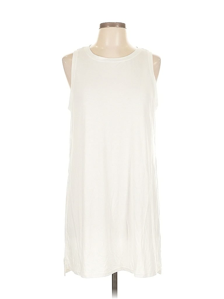 Pre-owned Old Navy Casual Dress In White