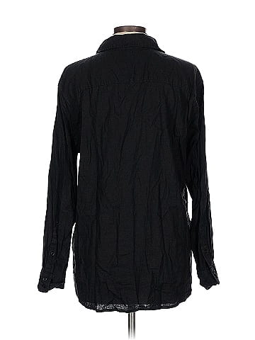 Crown & Ivy Long Sleeve Button-Down Shirt (view 2)