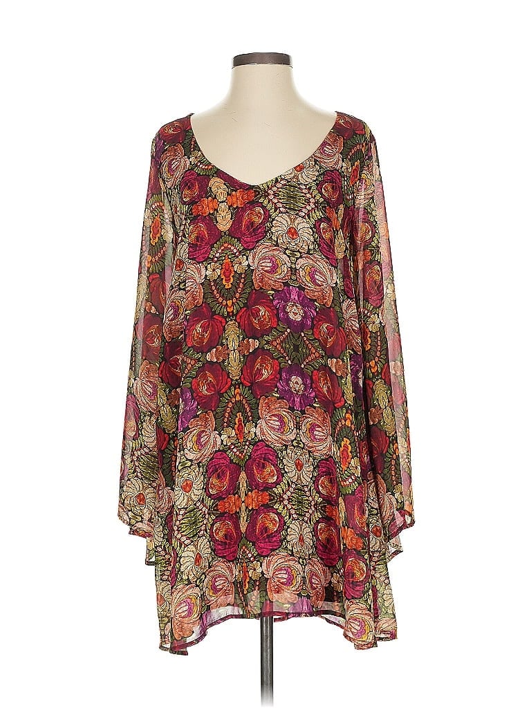 Click to view more detailed imagery on our partner's website Pre-owned Show Me Your Mumu 3/4 Sleeve Blouse In Red