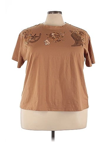 Maurices Short Sleeve T-Shirt (view 1)