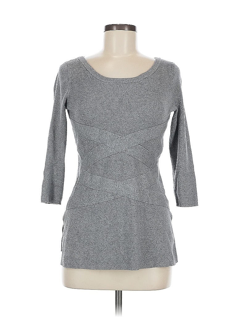 Click to view more detailed imagery on our partner's website Pre-owned New York And Company 3/4 Sleeve Top Gray Boatneck Tops