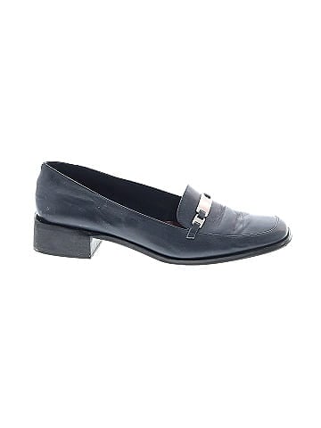 Etienne Aigner Flats (view 1)