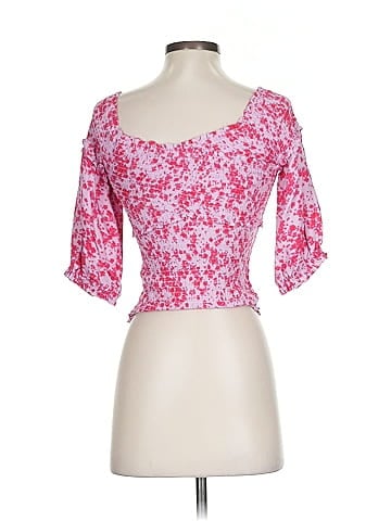 Cupcakes & Cashmere Short Sleeve Top (view 2)