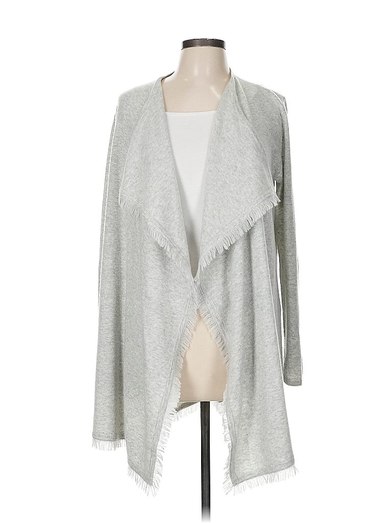 Click to view more detailed imagery on our partner's website Pre-owned Vineyard Vines Wool Cardigan Sweater In Gray