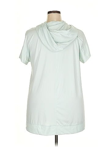 LIVI Active T-Shirt (view 2)