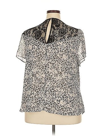 Maurices Short Sleeve Blouse (view 2)
