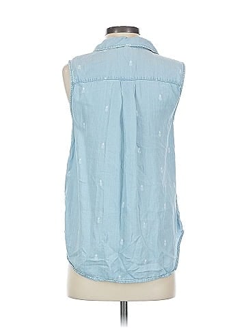 BeachLunchLounge Sleeveless Button-Down Shirt (view 2)