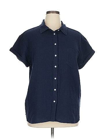 Caslon Short Sleeve Button-Down Shirt (view 1)