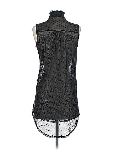Vanessa Virginia Sleeveless Button-Down Shirt (view 2)