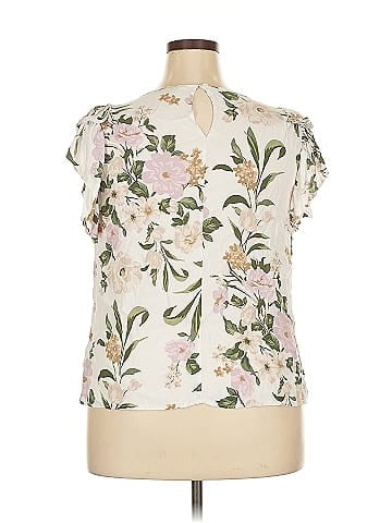 Sonoma Goods for Life Short Sleeve Blouse (view 2)