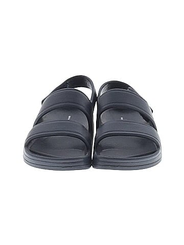Old Navy Sandals (view 2)
