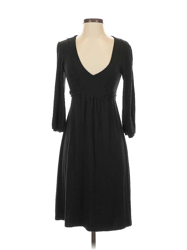 Click to view more detailed imagery on our partner's website Pre-owned Gap Casual Dress In Black