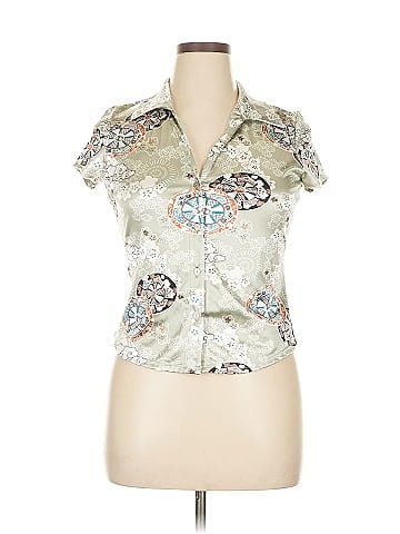 Xhilaration Short Sleeve Blouse (view 1)