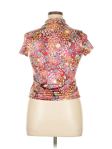 Xhilaration Short Sleeve Blouse (view 2)