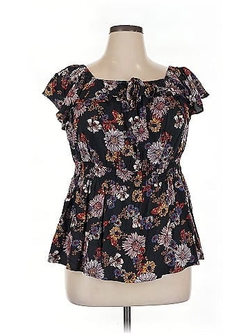Maurices Short Sleeve Blouse (view 1)