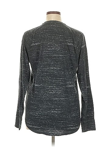 Hollister Long Sleeve T-Shirt (view 2)