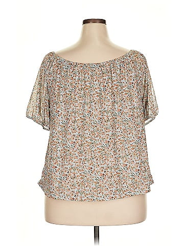 Lane Bryant Short Sleeve Blouse (view 2)
