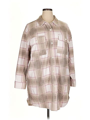 Live Well Active 3/4 Sleeve Button-Down Shirt (view 1)