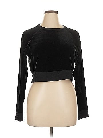 Beyond Yoga Sweatshirt (view 1)
