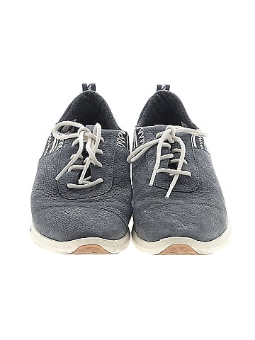 TOMS Sneakers (view 2)