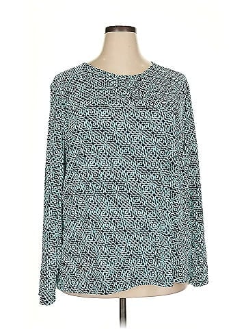 Liz Claiborne Long Sleeve T-Shirt (view 1)