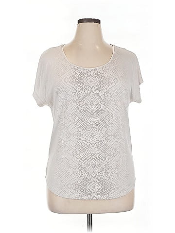 Liz Claiborne Short Sleeve T-Shirt (view 1)