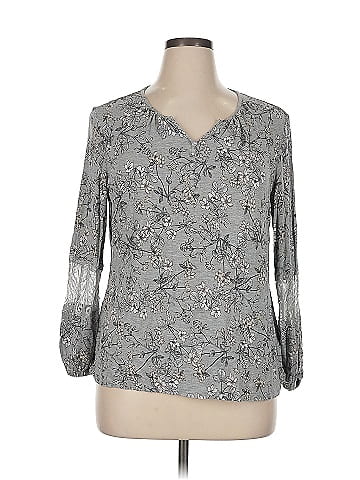 Liz Claiborne 3/4 Sleeve T-Shirt (view 1)