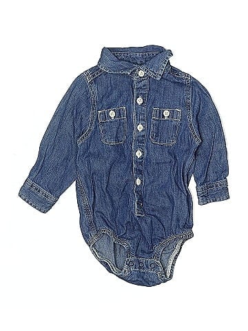 OshKosh B'gosh Long Sleeve Onesie (view 1)