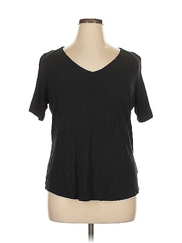 Jennifer Lopez Short Sleeve Top (view 1)