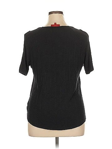 Jennifer Lopez Short Sleeve Top (view 2)