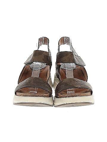 Sofft Wedges (view 2)