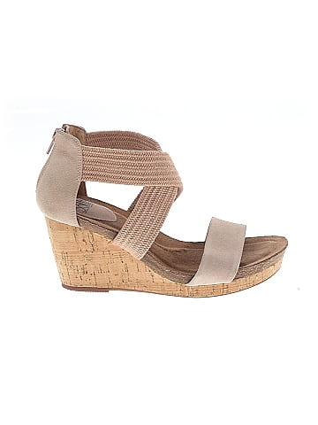 Sofft Wedges (view 1)