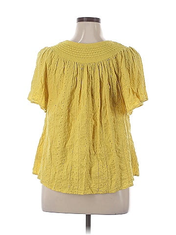 Old Navy Short Sleeve Blouse (view 2)