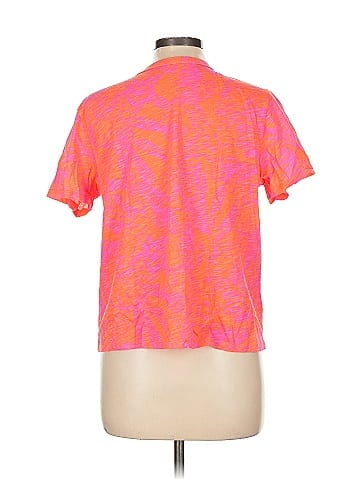 Old Navy Active T-Shirt (view 2)