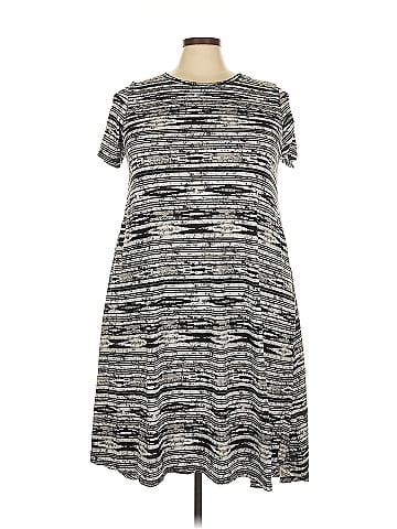 Lularoe Casual Dress (view 1)
