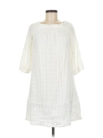 Crown & Ivy Casual Dress (view 1)