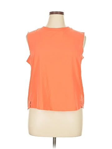 all in motion Sleeveless T-Shirt (view 1)