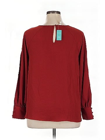 Maurices 3/4 Sleeve Top (view 2)