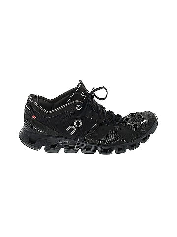On Cloud Sneakers (view 1)