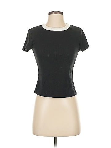Old Navy Short Sleeve T-Shirt (view 1)