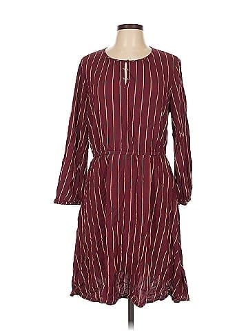 Old Navy Casual Dress (view 1)