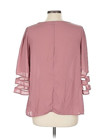 Emery Rose 3/4 Sleeve Top (view 2)
