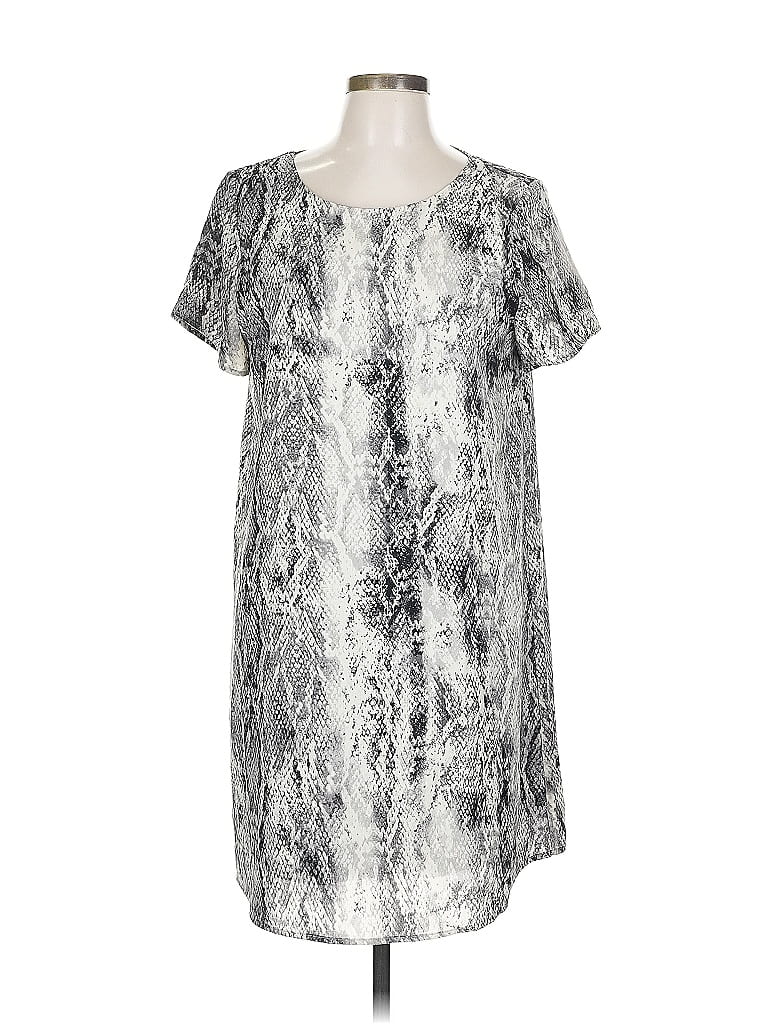 Pre-owned She + Sky Casual Dress In Silver