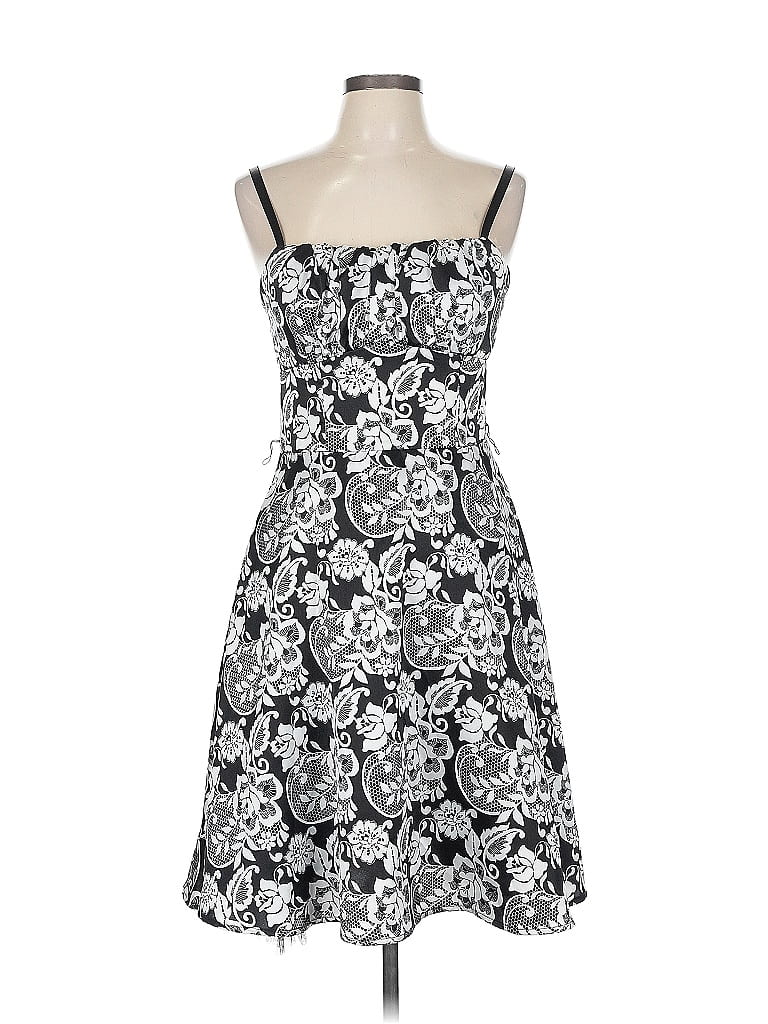 Pre-owned Dressbarn Cocktail Dress In Black