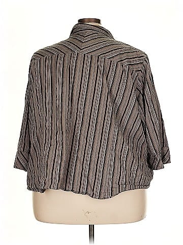 Liz & Me 3/4 Sleeve Button-Down Shirt (view 2)