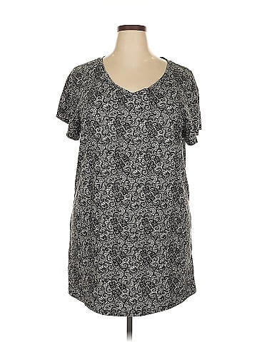 Daisy Fuentes Short Sleeve Top (view 1)
