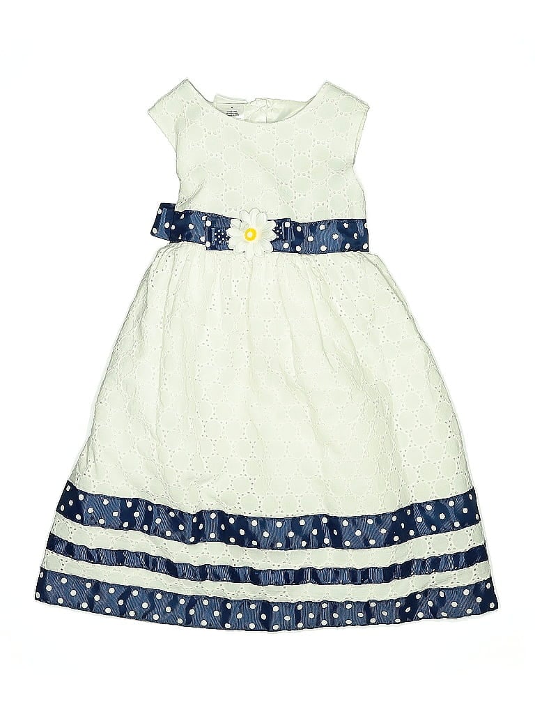 Click to view more detailed imagery on our partner's website Pre-owned Blueberi Boulevard Kids' Dress In White