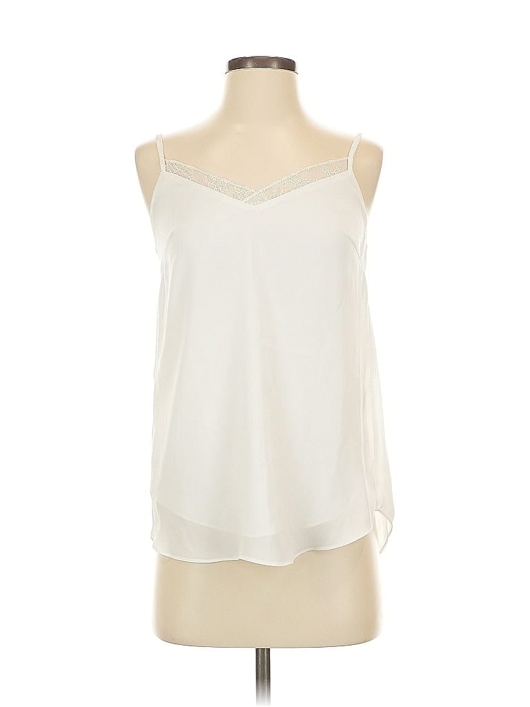 J.ING Pre-owned Sleeveless Blouse In White